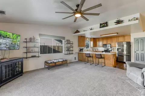 1750 Sterling Dr, Redding, CA 96003 photo 9