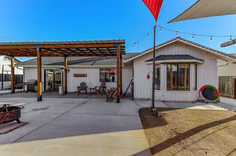 1750 Sterling Dr, Redding, CA 96003 photo 37