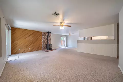 488 Tourmaline Way, Redding, CA 96003 photo 4