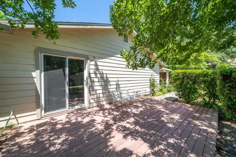 488 Tourmaline Way, Redding, CA 96003 photo 19