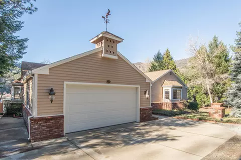 134 Chimariko Rd, Junction City, CA 96048 photo 2