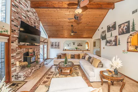 134 Chimariko Rd, Junction City, CA 96048 photo 18
