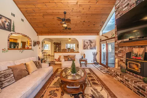 134 Chimariko Rd, Junction City, CA 96048 photo 20