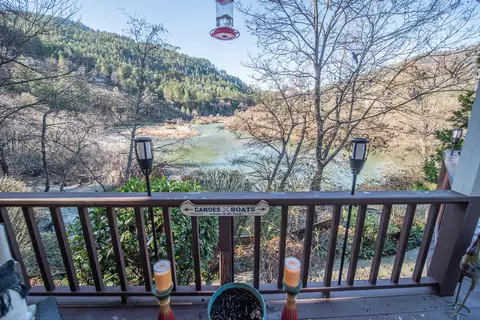 134 Chimariko Rd, Junction City, CA 96048 photo 4