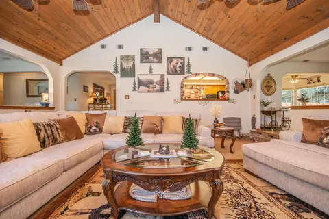 134 Chimariko Rd, Junction City, CA 96048 photo 19
