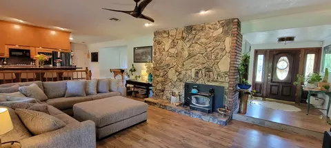 4759 Alta Camino Dr, Redding, CA 96002 photo 7