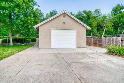 4012 Calliope Ct, Redding, CA 96002 photo 37