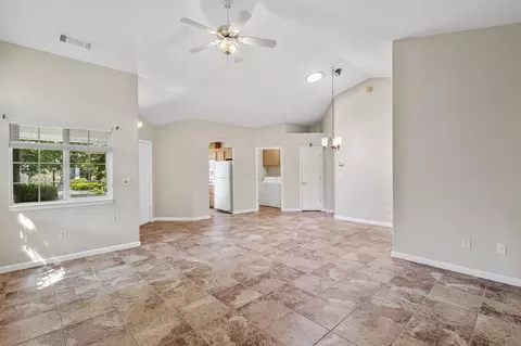 253 Yolla Bolly Trl, Redding, CA 96003 photo 4