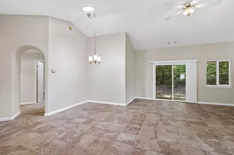 253 Yolla Bolly Trl, Redding, CA 96003 photo 2