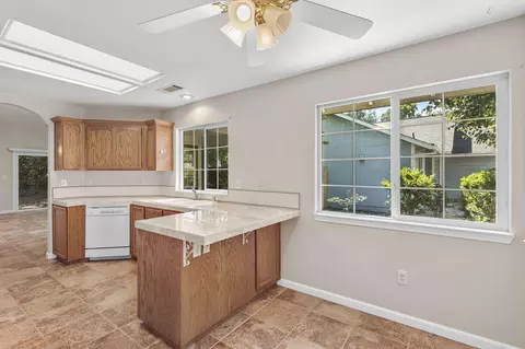 253 Yolla Bolly Trl, Redding, CA 96003 photo 8