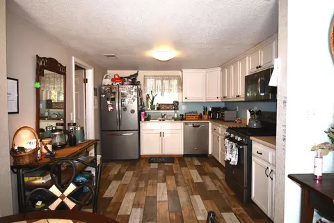 36901 Holly Ave, Burney, CA 96013 photo 10