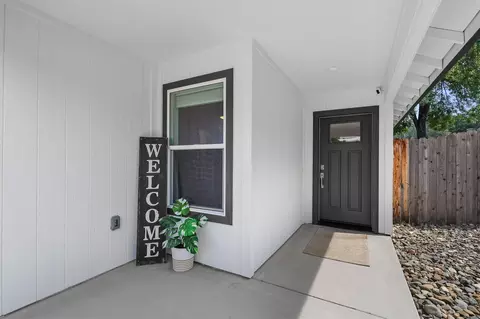1835 Grandview Ave, Redding, CA 96001 photo 3