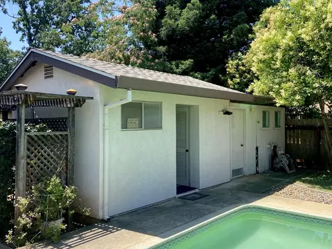1888 Cameo Ct, Redding, CA 96002 photo 11