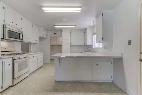 1888 Cameo Ct, Redding, CA 96002 photo 32