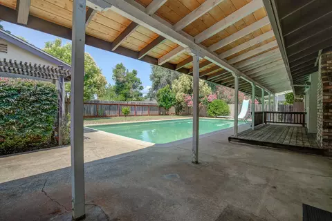 1888 Cameo Ct, Redding, CA 96002 photo 19