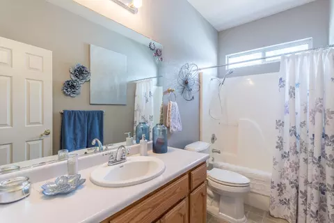 739 Covey Ct, Redding, CA 96003 photo 12