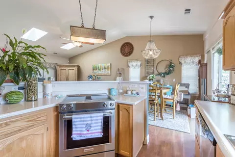 739 Covey Ct, Redding, CA 96003 photo 9