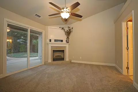 4908 Elk Creek Dr, Redding, CA 96002 photo 11