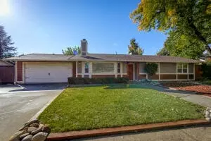 2661 Snow Ln, Redding, CA 96003 photo 1