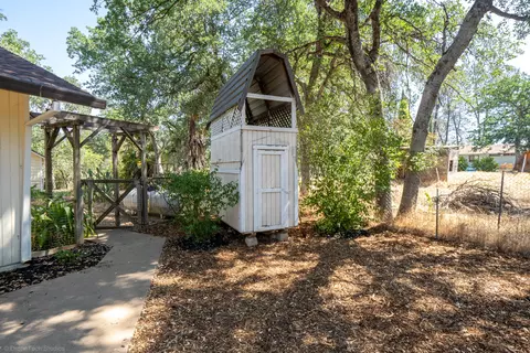 Undisclosed, Redding, CA 96001 photo 55