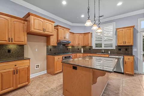 3695 Laver Ct, Redding, CA 96002 photo 12
