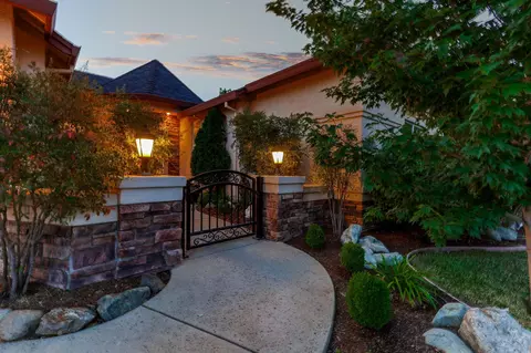 3695 Laver Ct, Redding, CA 96002 photo 34