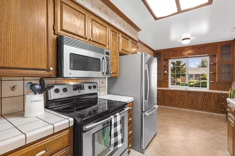 655 Lincoln St, Redding, CA 96001 photo 15