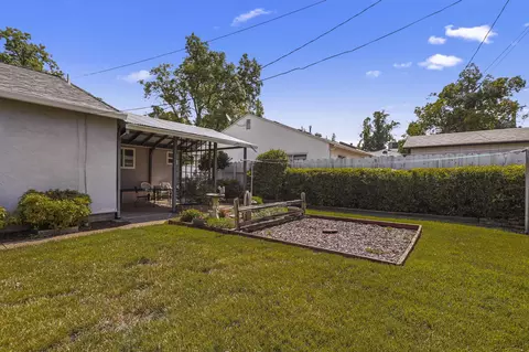 655 Lincoln St, Redding, CA 96001 photo 38