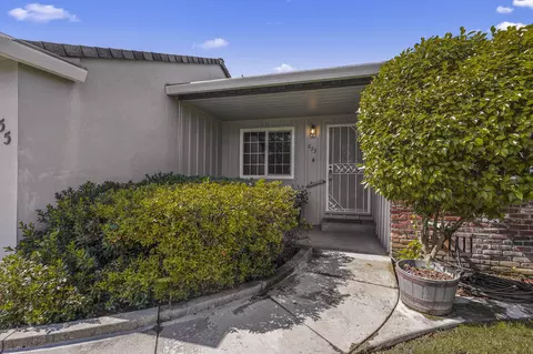 655 Lincoln St, Redding, CA 96001 photo 2