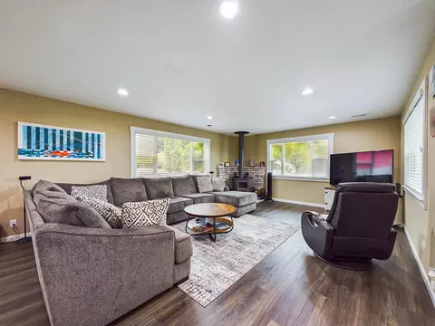 6241 Abrahamsen Ct, Eureka, CA 95503 photo 4