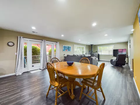 6241 Abrahamsen Ct, Eureka, CA 95503 photo 6