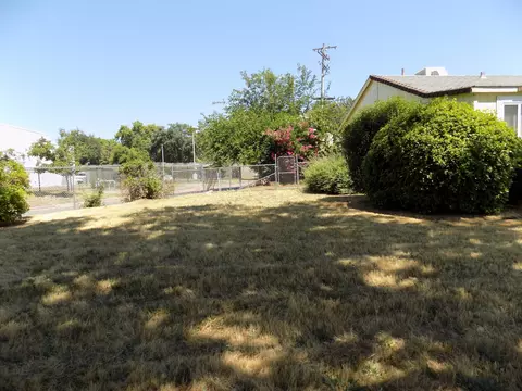 1720 Walnut St, Red Bluff, CA 96080 photo 23