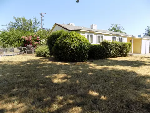 1720 Walnut St, Red Bluff, CA 96080