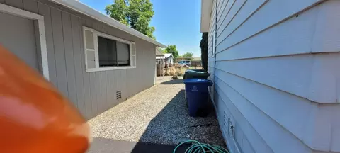 3221 Jordan Ln, Redding, CA 96003 photo 31