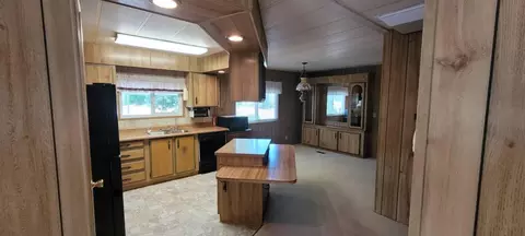 3221 Jordan Ln, Redding, CA 96003 photo 11