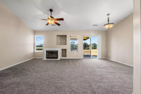1931 Alexis Ct, Redding, CA 96002 photo 4