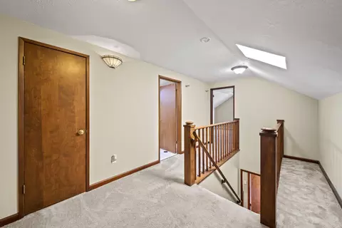 545 Estate St, Redding, CA 96002 photo 18