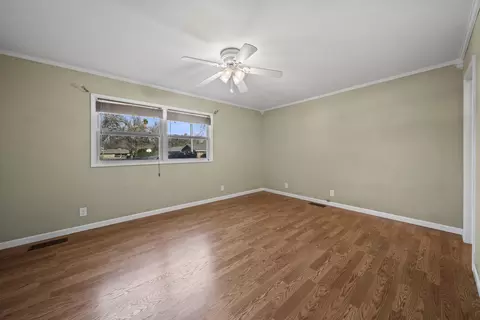 545 Estate St, Redding, CA 96002 photo 14