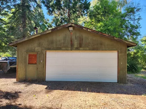 25431 Glenburn Rd, Fall River Mills, CA 96028 photo 5