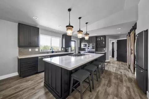 7853 Sans Souci Dr, Redding, CA 96001 photo 16