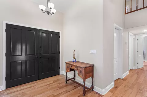 2148 Hope Ln, Redding, CA 96003 photo 4