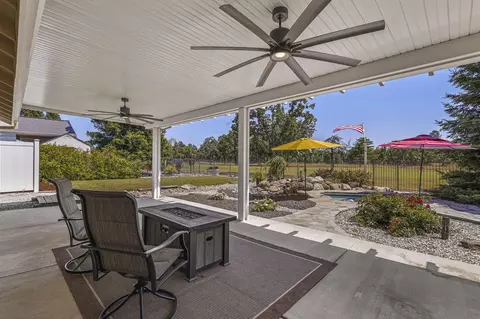2148 Hope Ln, Redding, CA 96003 photo 42