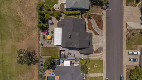 2148 Hope Ln, Redding, CA 96003 photo 58