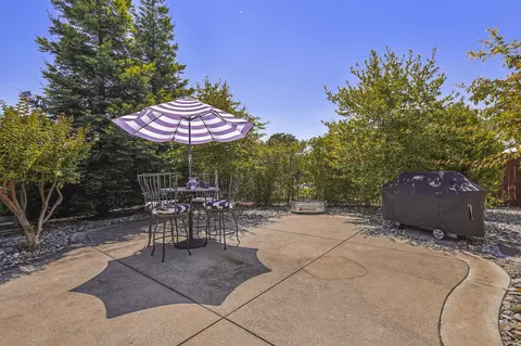 2148 Hope Ln, Redding, CA 96003 photo 49