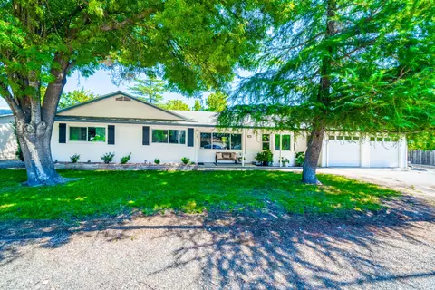 90 Howell Ave, Red Bluff, CA 96080