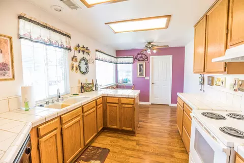 192 Yolla Bolly Trl, Redding, CA 96003 photo 9