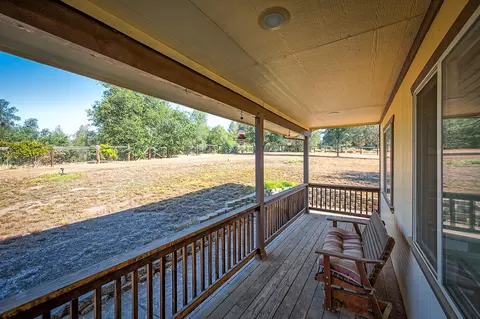 12265 Randolph Rd, Redding, CA 96003 photo 3