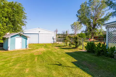 1455 3rd St, Anderson, CA 96007 photo 4