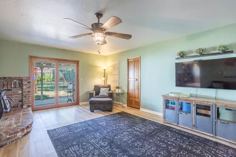 1455 3rd St, Anderson, CA 96007 photo 7