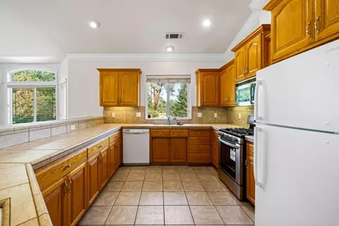 8418 Placer Rd, Redding, CA 96001 photo 20